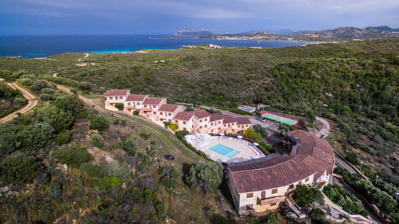 Residence Costa Ruja Portisco Eksteriør bilde