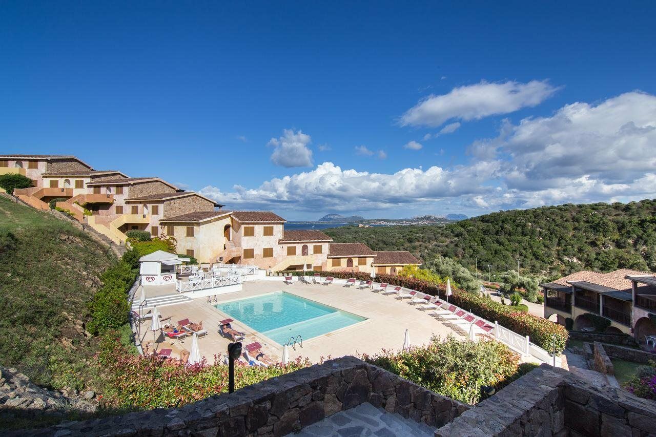 Residence Costa Ruja Portisco Eksteriør bilde