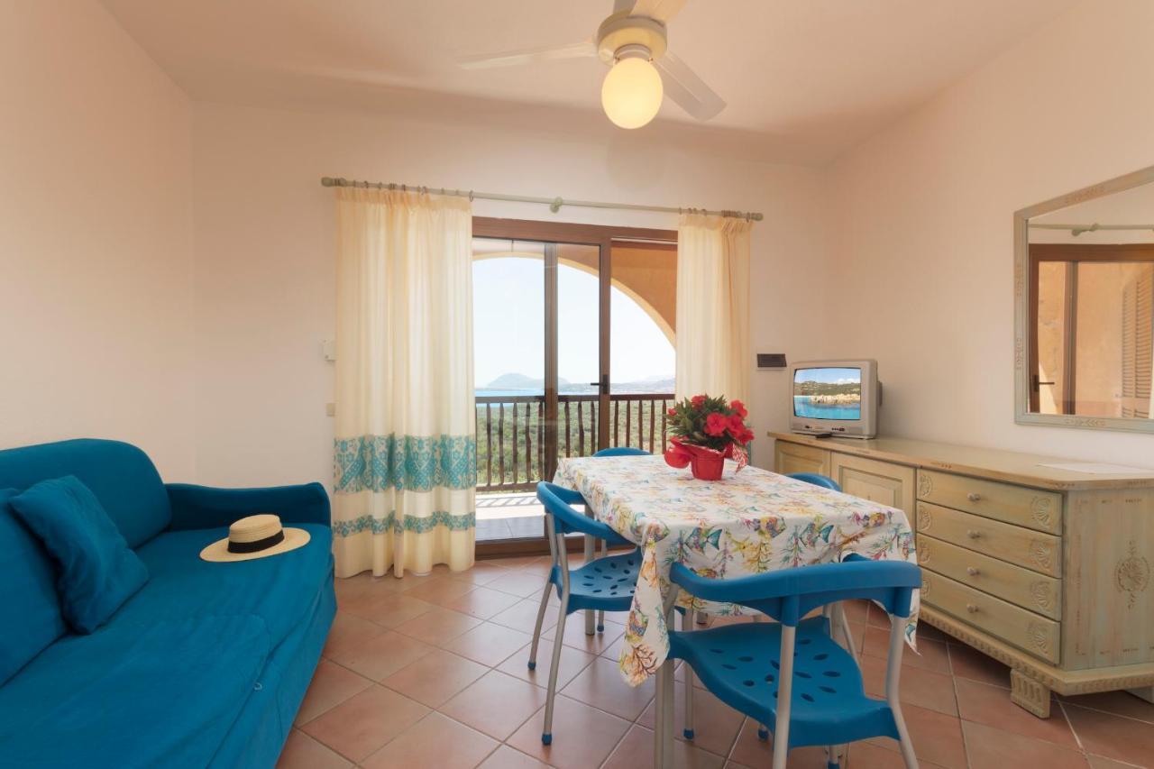 Residence Costa Ruja Portisco Eksteriør bilde